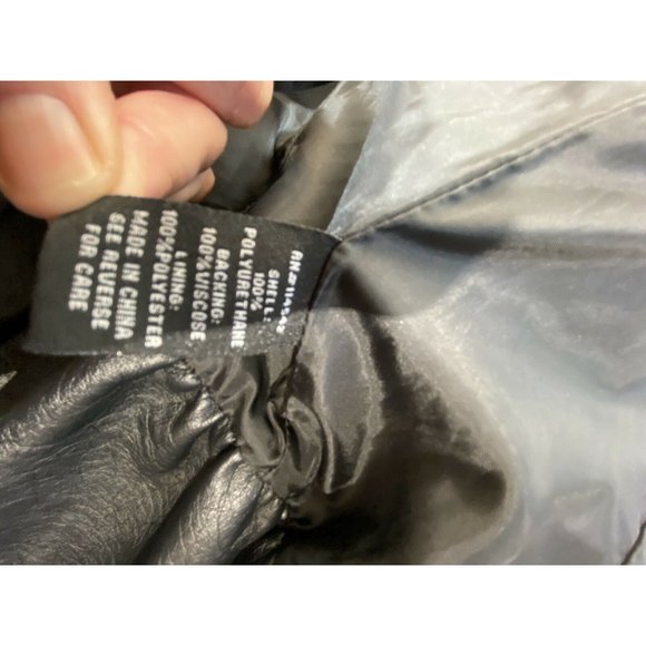 Odyn Women Black Faux Leather Jacket Ruffled szM - Picture 10 of 10